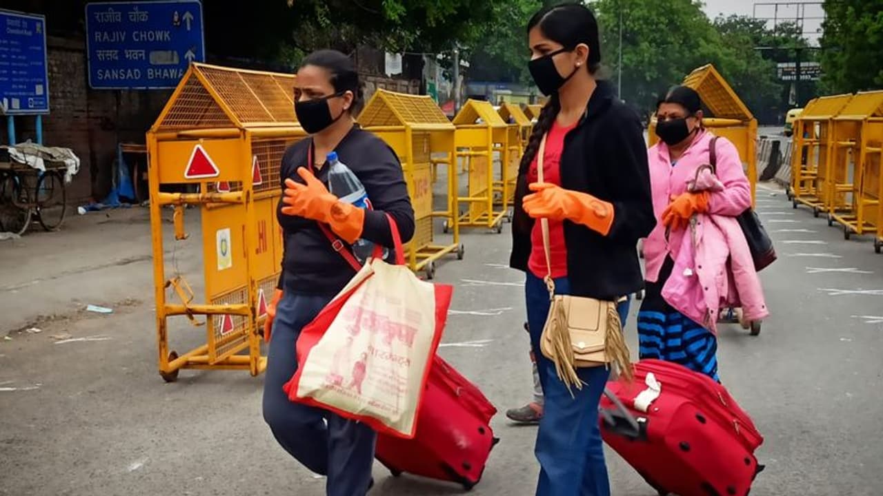 നാലാംഘട്ട ലോക്ക് ഡൗണ്: കൂടുതൽ ഇളവുകളോടെ മാര്ഗരേഖ ഇന്നോ നാളെയോ പ്രഖ്യാപിക്കും നാലാംഘട്ട ലോക്ക് ഡൗണ്: കൂടുതൽ ഇളവുകളോടെ മാര്ഗരേഖ ഇന്നോ നാളെയോ പ്രഖ്യാപിക്കും