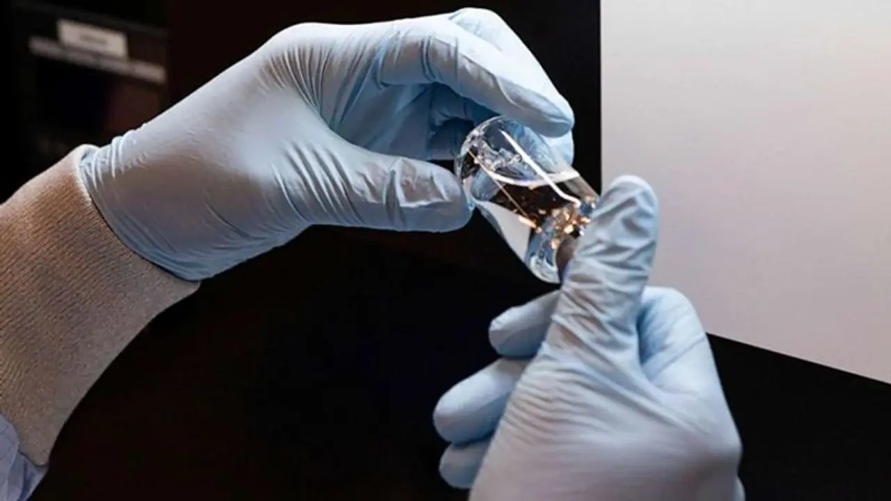 രോഗി 1000 പേരുമായി ഇടപെട്ടു, രോഗ ഉറവിടം കണ്ടെത്താനാവുന്നില്ല; ഇടുക്കിയില് പുതിയ വെല്ലുവിളി രോഗി 1000 പേരുമായി ഇടപെട്ടു, രോഗ ഉറവിടം കണ്ടെത്താനാവുന്നില്ല; ഇടുക്കിയില് പുതിയ വെല്ലുവിളി