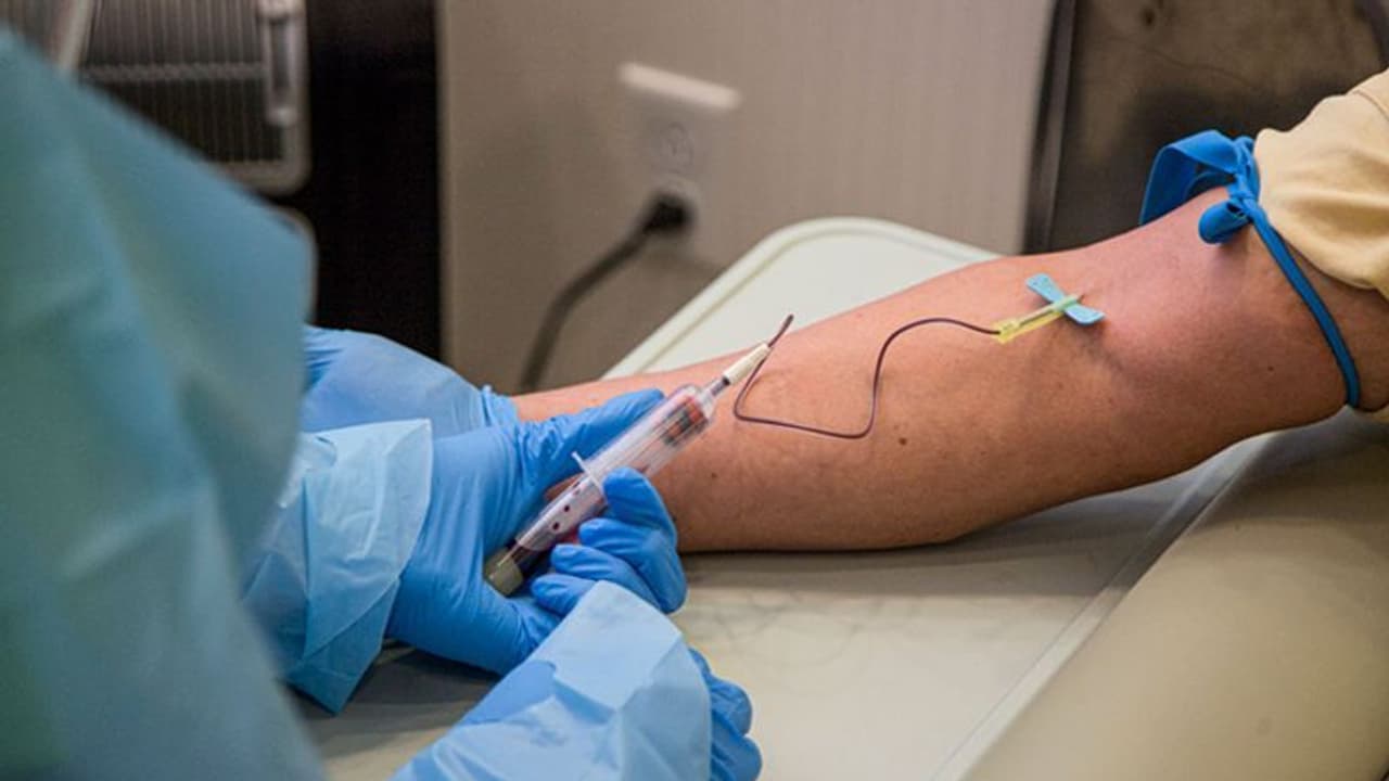 'ജനിതകമാറ്റം സംഭവിച്ച കൊറോണ മരണനിരക്ക് ഉയര്ത്തിയേക്കും' 'ജനിതകമാറ്റം സംഭവിച്ച കൊറോണ മരണനിരക്ക് ഉയര്ത്തിയേക്കും'