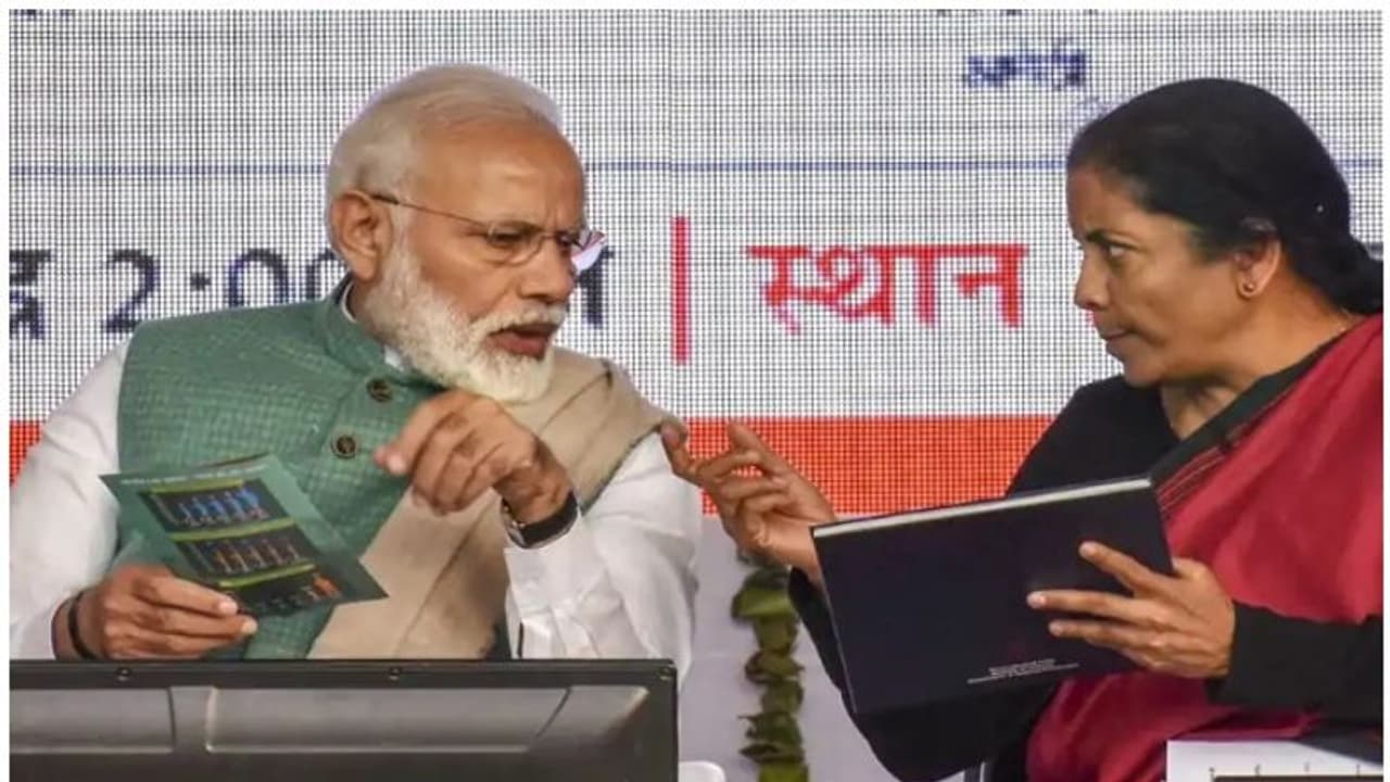 മോദി ഇന്നലെ പ്രഖ്യാപിച്ച 'ഉത്തേജന'പാക്കേജ് പാകിസ്ഥാന്റെ ജിഡിപിക്ക് തുല്യം, അംബാനിയുടെ സമ്പത്തിന്റെ രണ്ടിരട്ടി മോദി ഇന്നലെ പ്രഖ്യാപിച്ച 'ഉത്തേജന'പാക്കേജ് പാകിസ്ഥാന്റെ ജിഡിപിക്ക് തുല്യം, അംബാനിയുടെ സമ്പത്തിന്റെ രണ്ടിരട്ടി