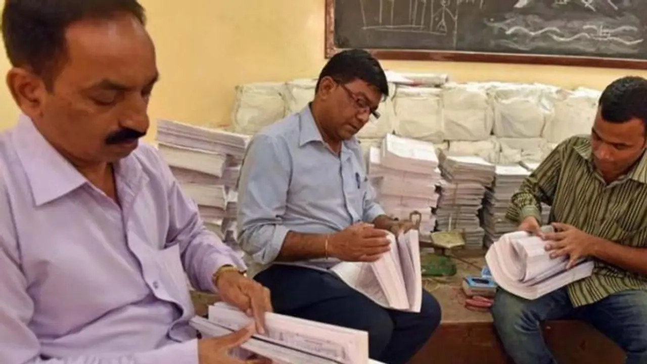 ಪ್ರತಿ ಜಿಲ್ಲಾ ಕೇಂದ್ರದಲ್ಲಿ ಪಿಯು ಮೌಲ್ಯಮಾಪನ ವ್ಯವಸ್ಥೆಗೆ ಒತ್ತಾಯ ಪ್ರತಿ ಜಿಲ್ಲಾ ಕೇಂದ್ರದಲ್ಲಿ ಪಿಯು ಮೌಲ್ಯಮಾಪನ ವ್ಯವಸ್ಥೆಗೆ ಒತ್ತಾಯ