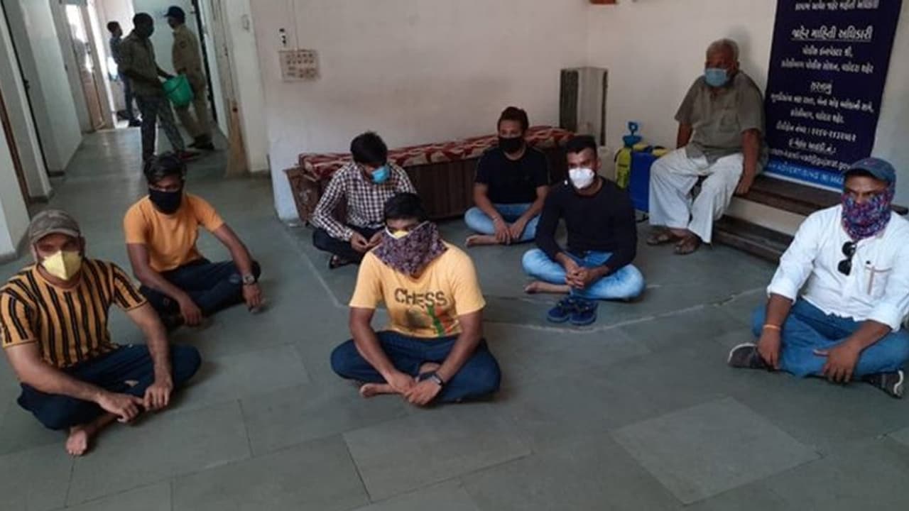 ലോക്ക്ഡൗൺ നിർദ്ദേശങ്ങൾ ലംഘിച്ച് പിറന്നാളാഘോഷം, ബിജെപി പ്രാദേശിക നേതാവടക്കം എട്ടുപേര്‍ അറസ്റ്റില്‍