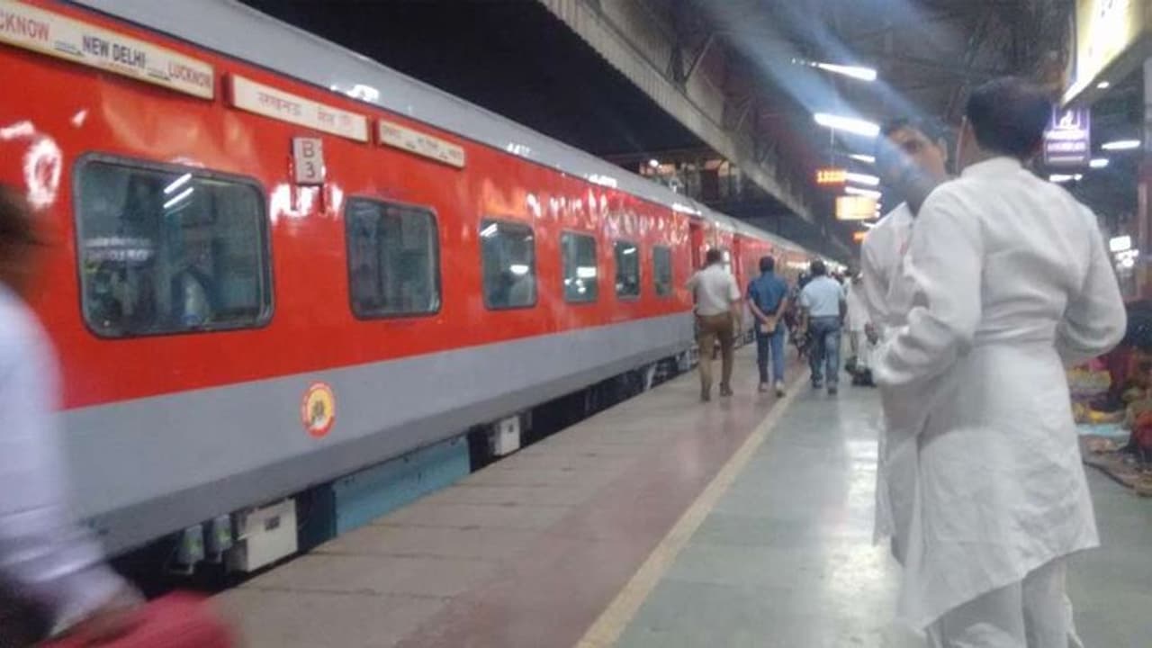 First special train from Delhi reaches Kerala; 7 shifted to COVID 19 care centres First special train from Delhi reaches Kerala; 7 shifted to COVID 19 care centres