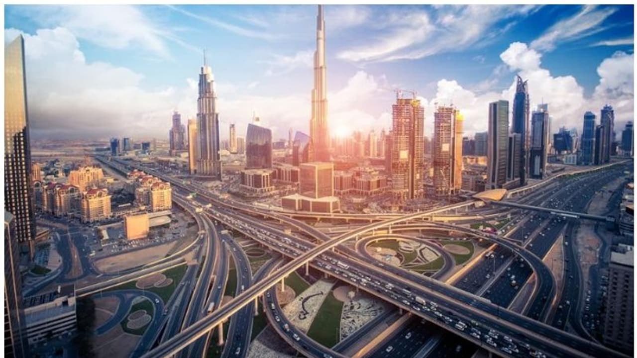 ദുബായില് കൂടുതല് ഇളവുകള്; പള്ളികള് തുറന്നേക്കും, മാര്ഗനിര്ദ്ദേശങ്ങള് പുറത്തിറക്കി ദുബായില് കൂടുതല് ഇളവുകള്; പള്ളികള് തുറന്നേക്കും, മാര്ഗനിര്ദ്ദേശങ്ങള് പുറത്തിറക്കി