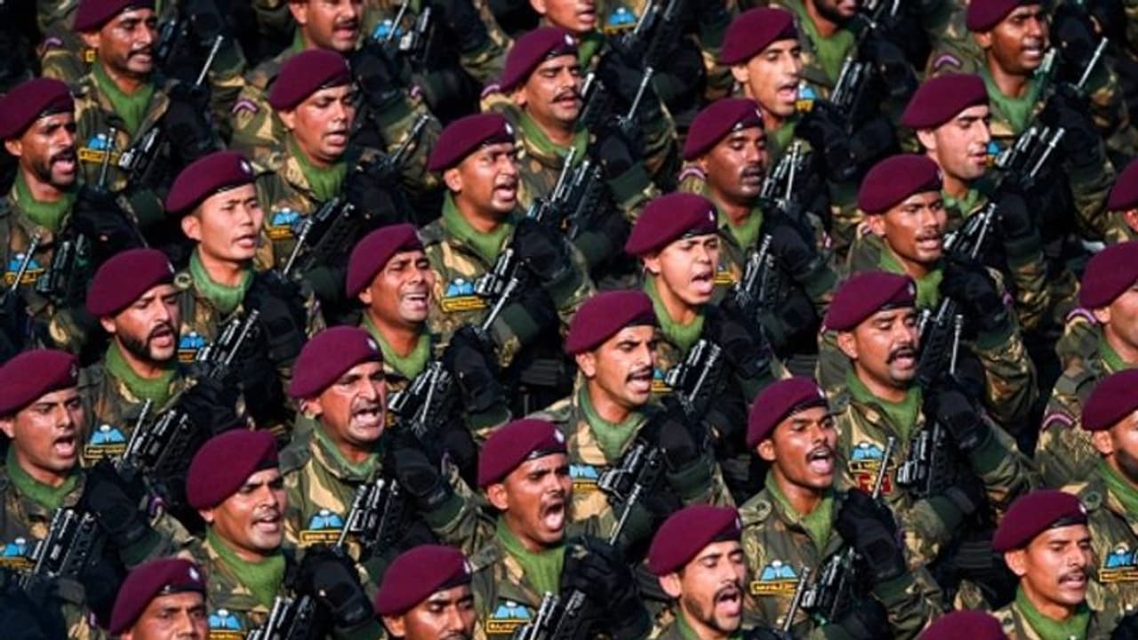 আর্থিক বোঝা কমাতে সেনার দরজা খুলে খুলছে নাগরিকদের জন্য, ৩ বছরের ট্যুর অব ডিউটির সুযোগ