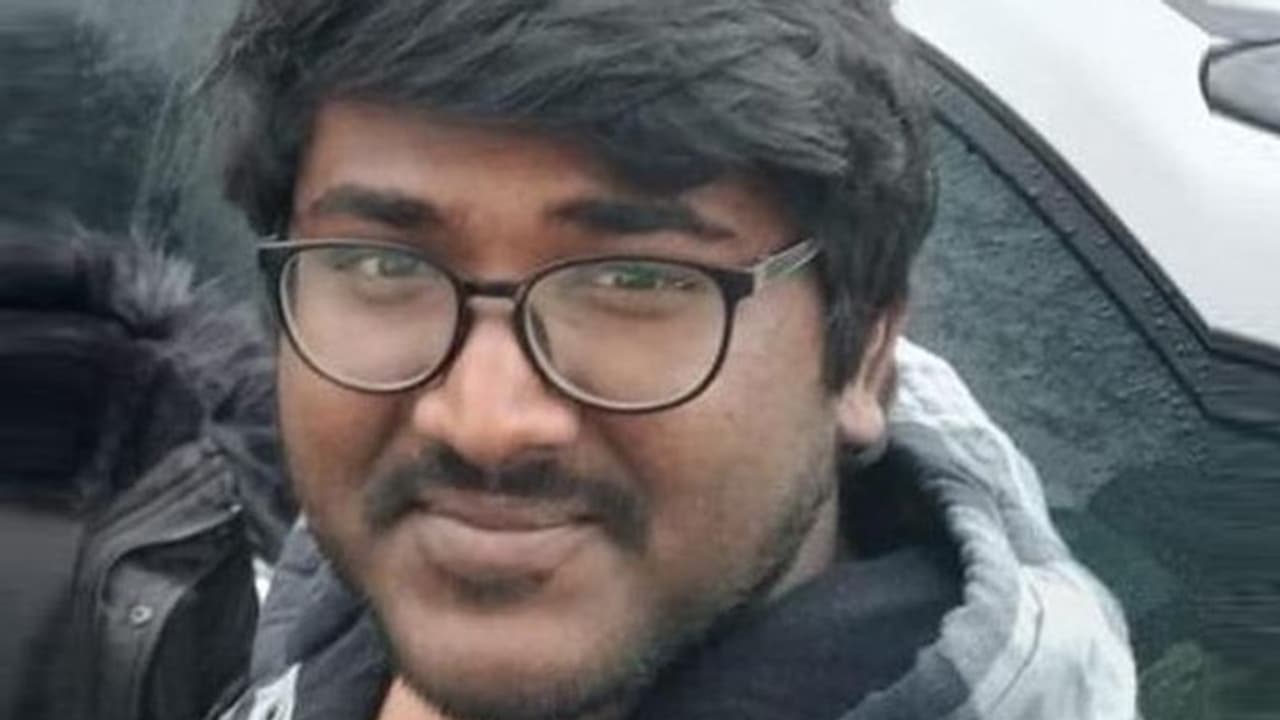 విషాదాంతమైన విహారయాత్ర.. అమెరికాలో జలపాతంలోపడి తెలుగు విద్యార్ధి మృతి విషాదాంతమైన విహారయాత్ర.. అమెరికాలో జలపాతంలోపడి తెలుగు విద్యార్ధి మృతి