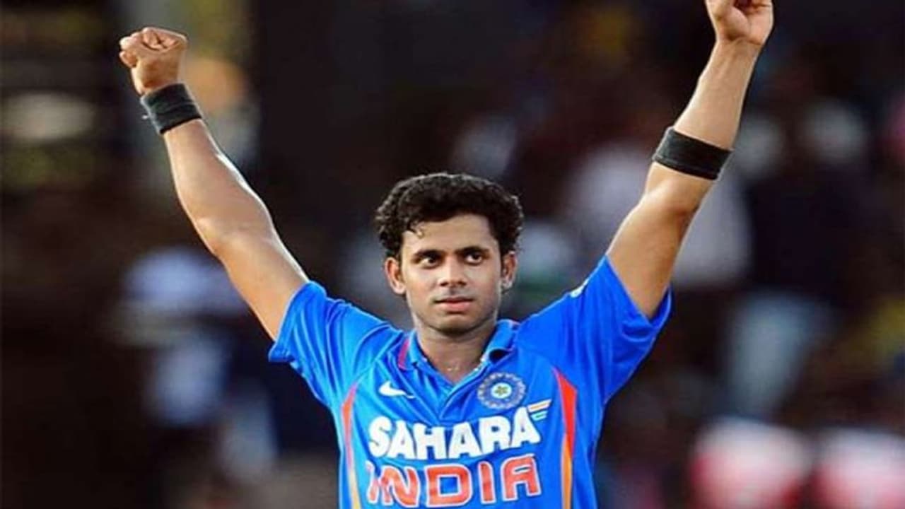 മുന് ഇന്ത്യന് താരം മനോജ് തിവാരി തൃണമൂല് കോണ്ഗ്രസിലേക്ക് മുന് ഇന്ത്യന് താരം മനോജ് തിവാരി തൃണമൂല് കോണ്ഗ്രസിലേക്ക്