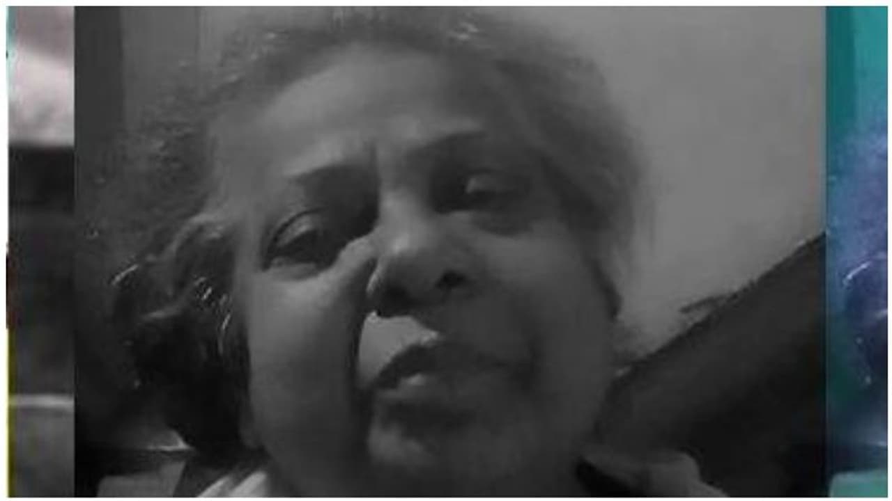 பழப்பெறும் நடிகை எஸ். லலிதா உடல்நல குறைவு காரணமாக காலமானார்! பழப்பெறும் நடிகை எஸ். லலிதா உடல்நல குறைவு காரணமாக காலமானார்!