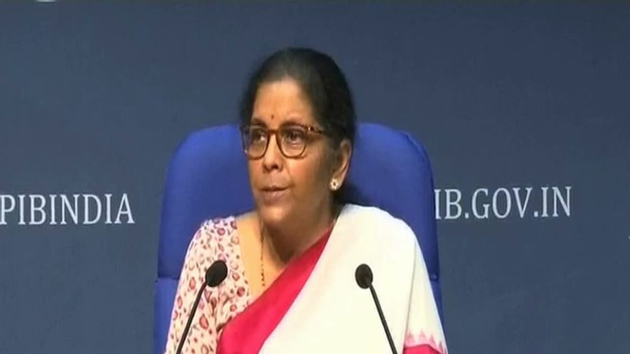 ഈ രണ്ട് രാജ്യങ്ങളും റുപേ പേയ്‌മെന്റ് സംവിധാനം സ്വീകരിക്കുമെന്ന് കേന്ദ്ര ധനമന്ത്രി