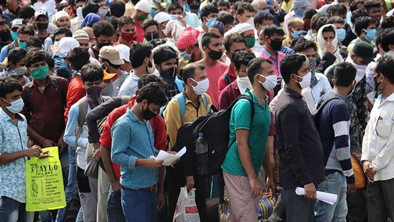 ಹೆಚ್ಚುತ್ತಲೇ ಇದೆ ವಲಸೆ ಕಾರ್ಮಿಕರ ಗುಳೆ! ದೂರವಾಗದ ಆತಂಕ