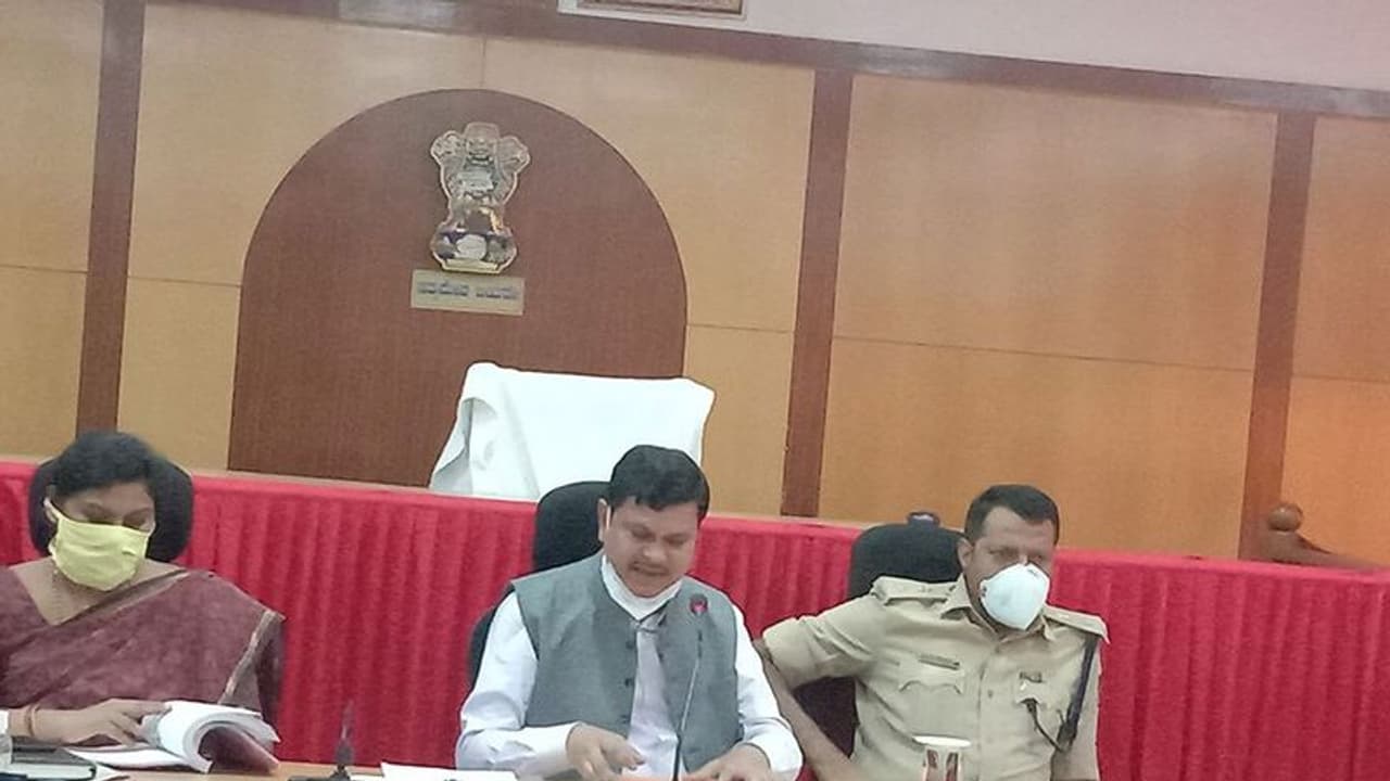 ಆರ್ಥಿಕ ಚಟುವಟಿಕೆಗೆ ನಿಯಮ ಕಡ್ಡಾಯ; ದಾವಣಗೆರೆ ಜಿಲ್ಲಾಧಿಕಾರಿ