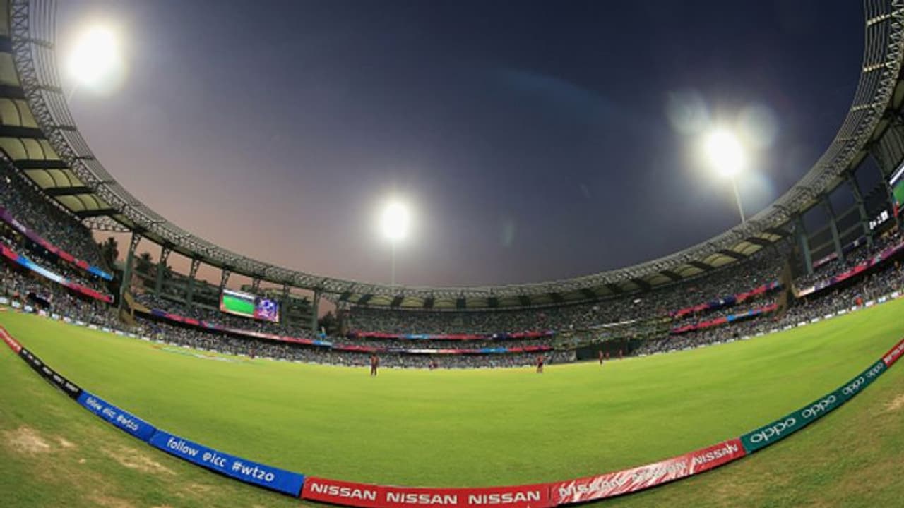 ಲಾಕ್ಡೌನ್ 4.0: ಕ್ರಿಕೆಟ್, ಕ್ರೀಡಾ ಚಟುವಟಿಕೆಗೆ ಅನುಮತಿ ಆದ್ರೆ ಷರತ್ತು ಅನ್ವಯ! ಲಾಕ್ಡೌನ್ 4.0: ಕ್ರಿಕೆಟ್, ಕ್ರೀಡಾ ಚಟುವಟಿಕೆಗೆ ಅನುಮತಿ ಆದ್ರೆ ಷರತ್ತು ಅನ್ವಯ!