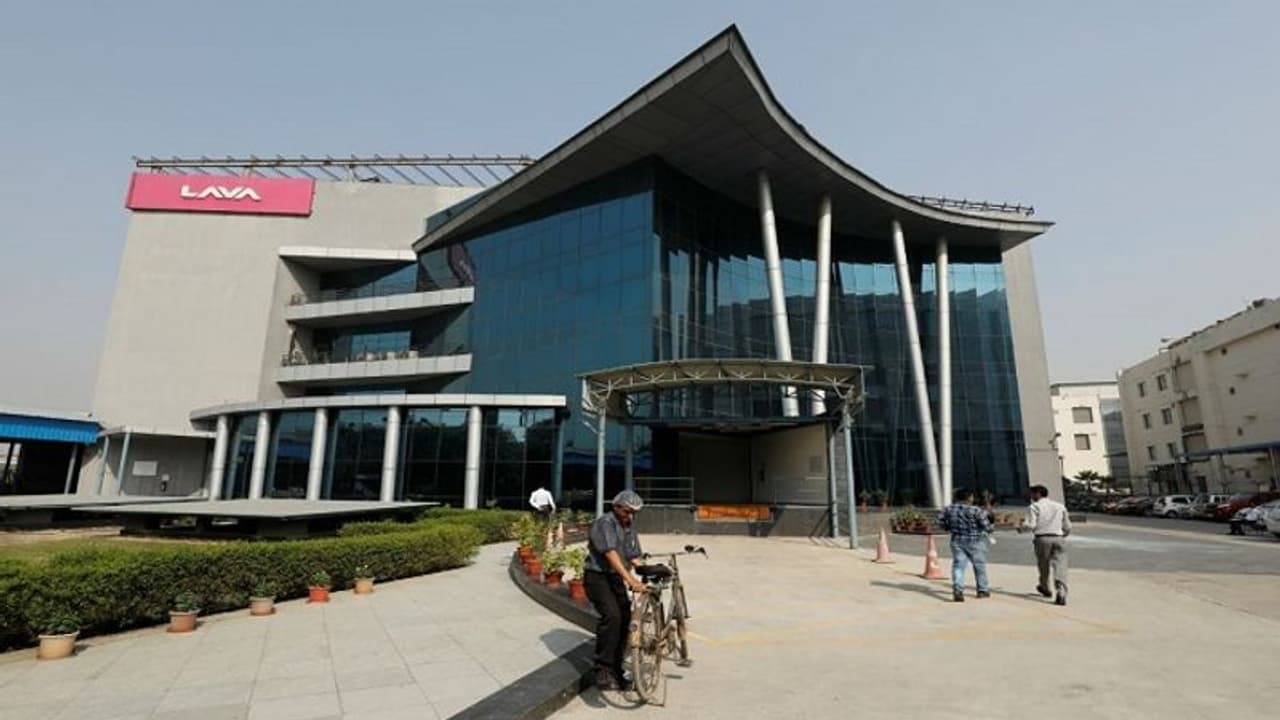 অ্যাপেল এর পর এবার আরও এক সংস্থা, করোনার জেরে চিন থেকে ব্যবসা গুটিয়ে ভারতে আনতে আগ্রহী অ্যাপেল এর পর এবার আরও এক সংস্থা, করোনার জেরে চিন থেকে ব্যবসা গুটিয়ে ভারতে আনতে আগ্রহী