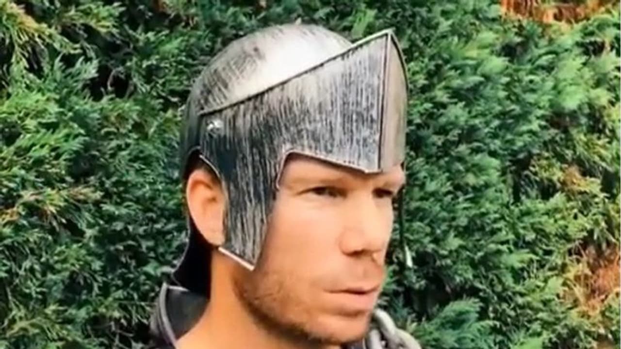 വാര്‍ണര്‍ രണ്ടും കല്‍പ്പിച്ചാണ്, ടിക് ടോക്കിലെ പുതിയ അവതാരം അമരേന്ദ്ര ബാഹുബലി