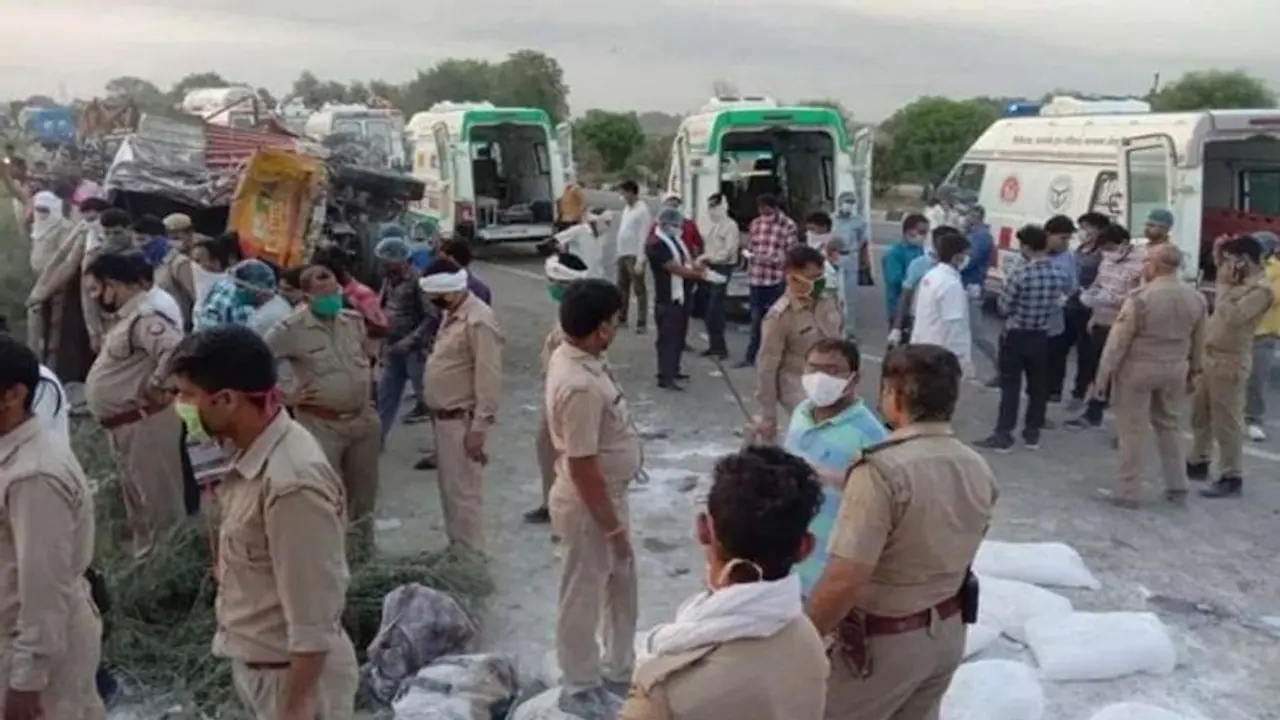 Death toll of Bengal labourers in Auraiya road accident rises to 6 Death toll of Bengal labourers in Auraiya road accident rises to 6