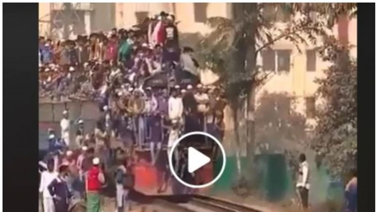 ആളുകളെ കുത്തിനിറച്ച് പോകുന്നത് ശ്രമിക് ട്രെയിനോ; യാഥാര്ത്ഥ്യമെന്ത് ആളുകളെ കുത്തിനിറച്ച് പോകുന്നത് ശ്രമിക് ട്രെയിനോ; യാഥാര്ത്ഥ്യമെന്ത്