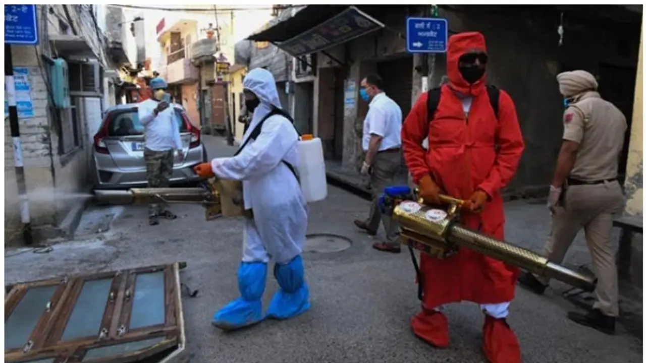 Fact check: Spraying disinfectant on streets does not kill coronavirus