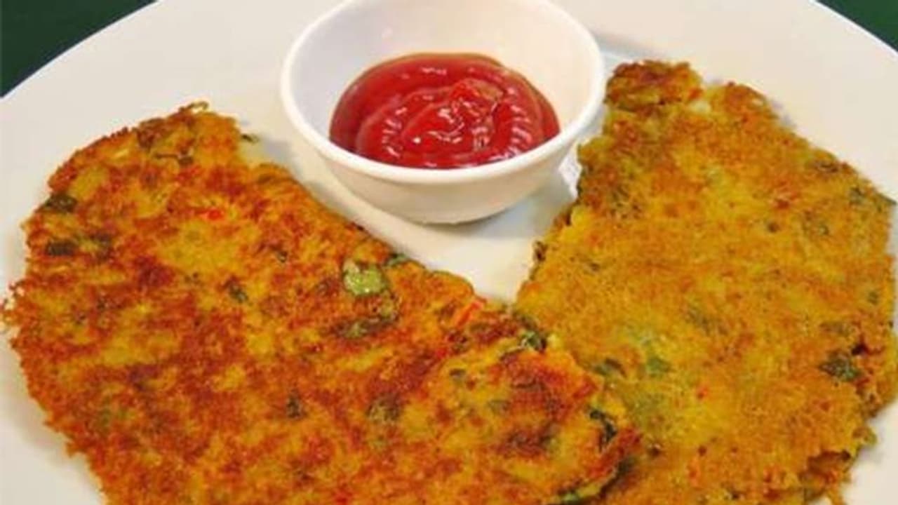 लॉकडाउन में हो गए हैं बोर, कुछ नया खाना है तो ट्राई करें आटे प्याज का चीला लॉकडाउन में हो गए हैं बोर, कुछ नया खाना है तो ट्राई करें आटे प्याज का चीला