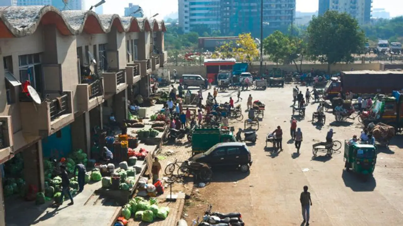 লকডাউন ৪'এ খুলছে নাপিতের দোকান শপিং কমপ্লেক্স, কী কী থাকছে এখনও বন্ধ, জেনে নিন একনজরে লকডাউন ৪'এ খুলছে নাপিতের দোকান শপিং কমপ্লেক্স, কী কী থাকছে এখনও বন্ধ, জেনে নিন একনজরে