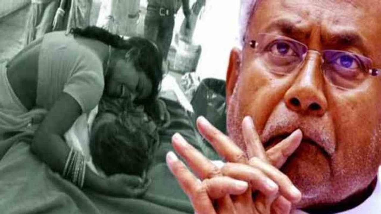 मुंगेर से भी बड़ा कोरोना हॉट स्पॉट बना पटना, एक साथ मिले 56 नए मरीज, बढ़ी CM नीतीश की चिंता मुंगेर से भी बड़ा कोरोना हॉट स्पॉट बना पटना, एक साथ मिले 56 नए मरीज, बढ़ी CM नीतीश की चिंता