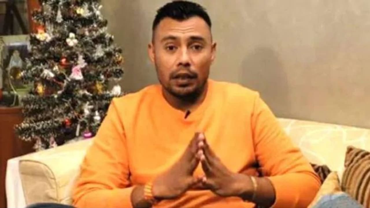 T20 World cup 2021: అతడొక విఫల కెప్టెన్.. నాయకత్వ లక్షణాల్లేవు.. విరాట్ పై పాక్ మాజీ క్రికెటర్ సంచలన కామెంట్స్ T20 World cup 2021: అతడొక విఫల కెప్టెన్.. నాయకత్వ లక్షణాల్లేవు.. విరాట్ పై పాక్ మాజీ క్రికెటర్ సంచలన కామెంట్స్