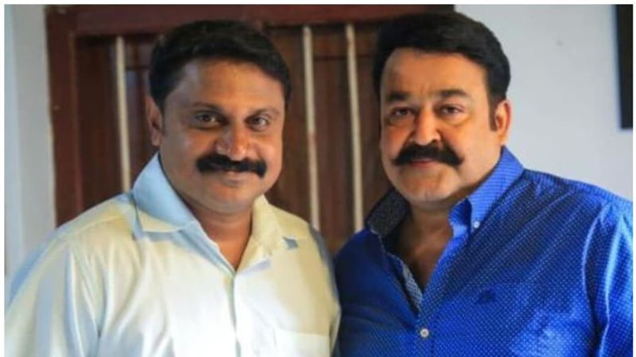 ക്ലൈമാക്സ് കൊള്ളാം കേട്ടോ മോനെ, ലാലേട്ടൻ അടുത്തുവിളിച്ചു പറഞ്ഞു ക്ലൈമാക്സ് കൊള്ളാം കേട്ടോ മോനെ, ലാലേട്ടൻ അടുത്തുവിളിച്ചു പറഞ്ഞു