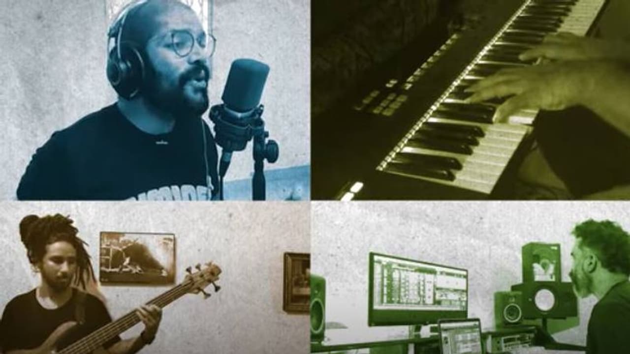 'കടലാടും തീരത്താരെ പാടിപ്പോണേ...'; ഒന്നെന്ന സന്ദേശവുമായി തൈക്കുടം ബ്രിഡ്ജിന്റെ മ്യൂസിക് വീഡിയോ 'കടലാടും തീരത്താരെ പാടിപ്പോണേ...'; ഒന്നെന്ന സന്ദേശവുമായി തൈക്കുടം ബ്രിഡ്ജിന്റെ മ്യൂസിക് വീഡിയോ