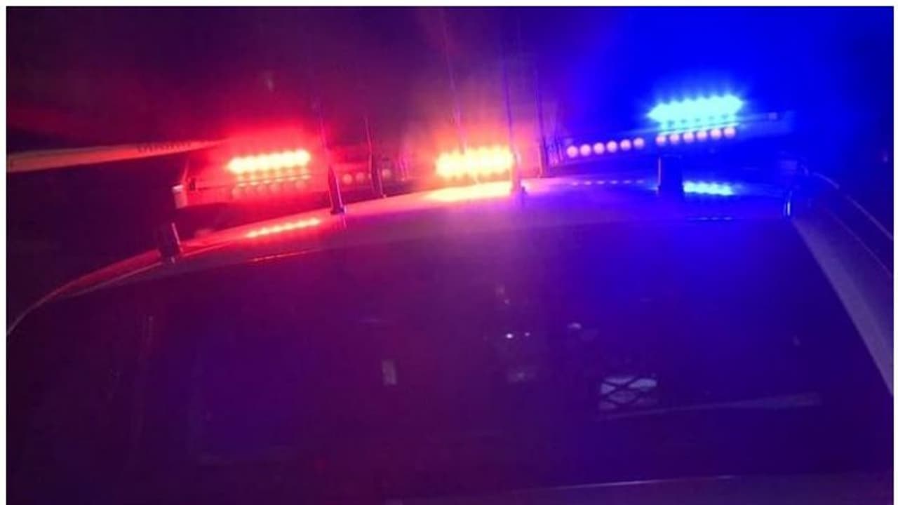 ആശുപത്രിയില് ഗുരുതരാവസ്ഥയിലുള്ള പ്രവാസി മലയാളിയുടെ ഭാര്യയും കുഞ്ഞും മരിച്ച സംഭവം; ദുരൂഹത ചുരുളഴിഞ്ഞില്ല ആശുപത്രിയില് ഗുരുതരാവസ്ഥയിലുള്ള പ്രവാസി മലയാളിയുടെ ഭാര്യയും കുഞ്ഞും മരിച്ച സംഭവം; ദുരൂഹത ചുരുളഴിഞ്ഞില്ല