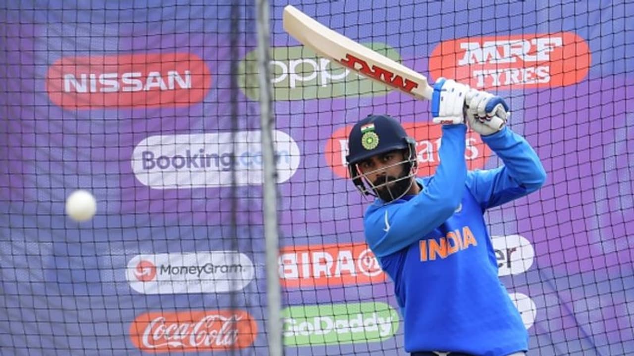 Virat Kohli praises Karnataka man for ‘priceless’ contribution to his success story