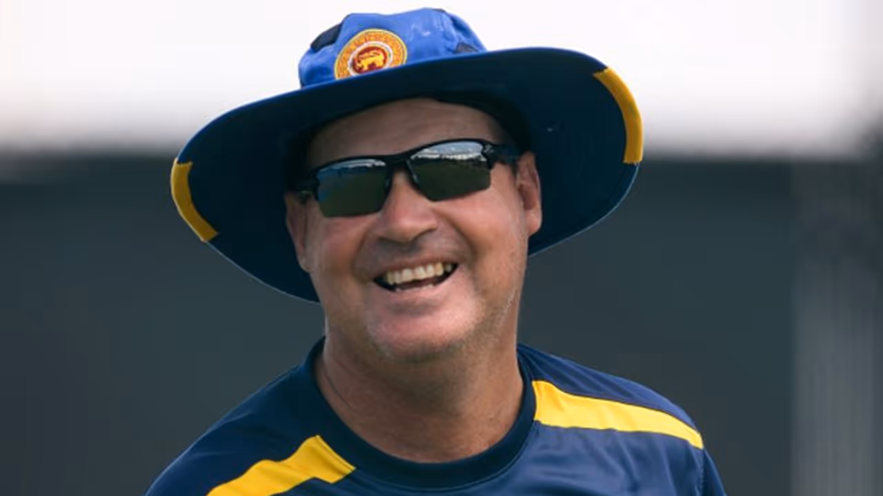 ಈ ತಂಡ ಈ ಬಾರಿ ಏಕದಿನ ವಿಶ್ವಕಪ್ ಗೆಲ್ಲಲಿದೆ: ಭವಿಷ್ಯ ನುಡಿದ ಮಿಕಿ ಆರ್ಥರ್ ಈ ತಂಡ ಈ ಬಾರಿ ಏಕದಿನ ವಿಶ್ವಕಪ್ ಗೆಲ್ಲಲಿದೆ: ಭವಿಷ್ಯ ನುಡಿದ ಮಿಕಿ ಆರ್ಥರ್