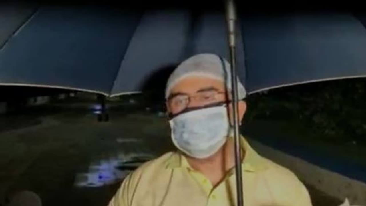 আমফান মোকাবিলায় প্রশাসনের তৎপরতা তুঙ্গে, দিঘায় পৌঁছলেন মন্ত্রী শুভেন্দু অধিকারী আমফান মোকাবিলায় প্রশাসনের তৎপরতা তুঙ্গে, দিঘায় পৌঁছলেন মন্ত্রী শুভেন্দু অধিকারী