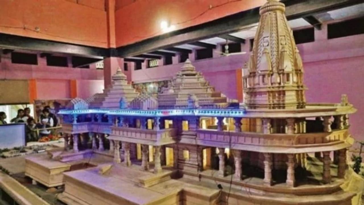 পাক রাজধানী ইসলামাবাদেও হবে রামমন্দির, সতর্ক করলেন অযোধ্যার সাধু সন্তরা পাক রাজধানী ইসলামাবাদেও হবে রামমন্দির, সতর্ক করলেন অযোধ্যার সাধু সন্তরা