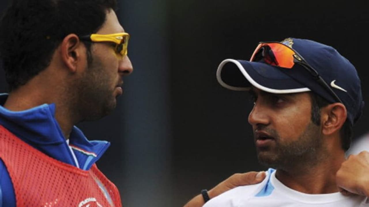 ഇന്ത്യന് ബാറ്റിങ് കോച്ചിന്റെ യോഗ്യതയെ ചോദ്യം ചെയ്ത യുവരാജിന് ഗംഭീറിന്റെ മറുപടി ഇന്ത്യന് ബാറ്റിങ് കോച്ചിന്റെ യോഗ്യതയെ ചോദ്യം ചെയ്ത യുവരാജിന് ഗംഭീറിന്റെ മറുപടി