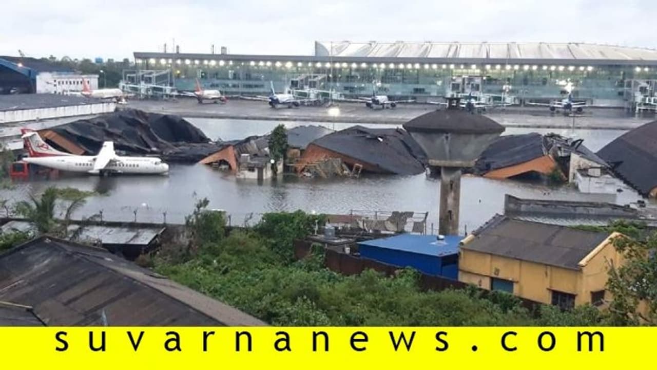 ಬೊಬ್ಬಿರಿದ ಅಂಫನ್: ಪಶ್ಚಿಮ ಬಂಗಾಳದಲ್ಲಿ 100 ವರ್ಷಗಳಲ್ಲೇ ಭೀಕರ ಚಂಡಮಾರುತ! ಬೊಬ್ಬಿರಿದ ಅಂಫನ್: ಪಶ್ಚಿಮ ಬಂಗಾಳದಲ್ಲಿ 100 ವರ್ಷಗಳಲ್ಲೇ ಭೀಕರ ಚಂಡಮಾರುತ!