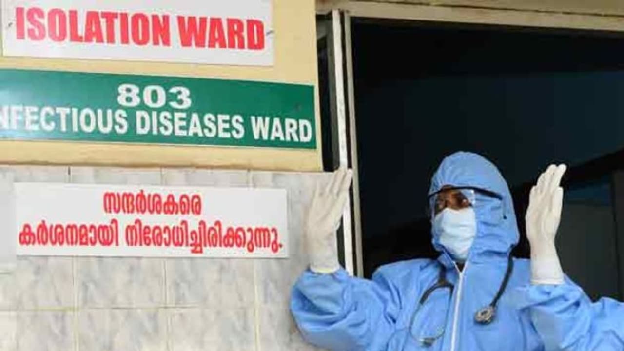 കണ്ണൂരിൽ സ്ഥിതി ആശങ്കാജനകം; സമ്പർക്കത്തിലൂടെയുള്ള രോഗ വ്യാപനം സംസ്ഥാന ശരാശരിയേക്കാൾ കൂടുതൽ