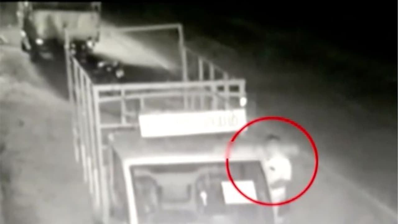 മോഷണത്തിന് എന്ത് ലോക്ക്ഡൗണ്‍; ബാറ്ററി അടിച്ചുമാറ്റുന്നയാള്‍ അറസ്റ്റില്‍