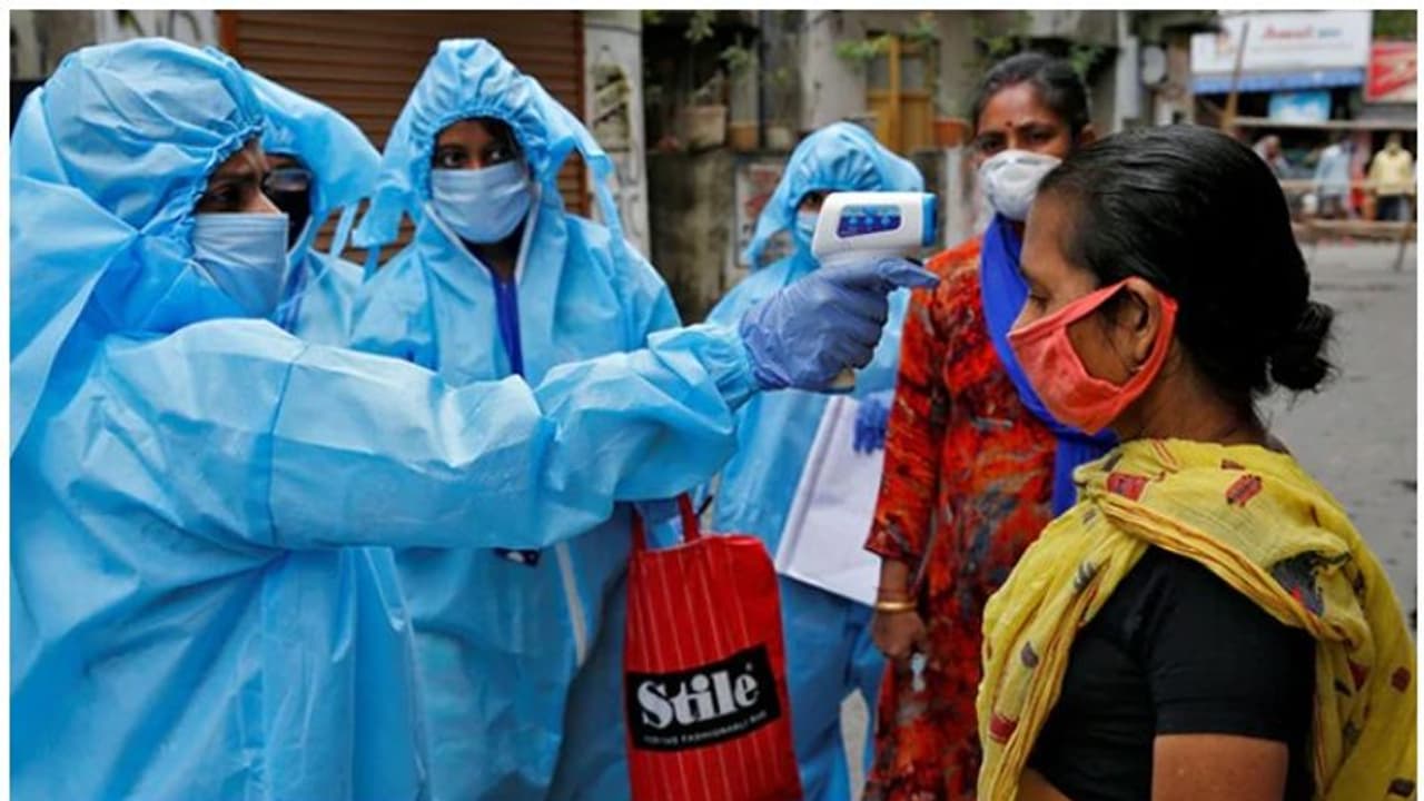 രാജ്യത്ത് കൊവിഡ് കേസുകൾ ഒന്നേകാൽ ലക്ഷം കടന്നു; 24 മണിക്കൂറിനിടെ ആറായിരത്തിലധികം പുതിയ രോ​ഗികൾ