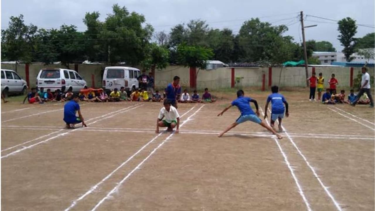ರಾಷ್ಟ್ರೀಯ ಖೋ ಖೋ ಆಟಗಾರ ನೀರಿನಲ್ಲಿ ಮುಳುಗಿ ಸಾವು: ಕೊಲೆ ಶಂಕೆ ರಾಷ್ಟ್ರೀಯ ಖೋ ಖೋ ಆಟಗಾರ ನೀರಿನಲ್ಲಿ ಮುಳುಗಿ ಸಾವು: ಕೊಲೆ ಶಂಕೆ