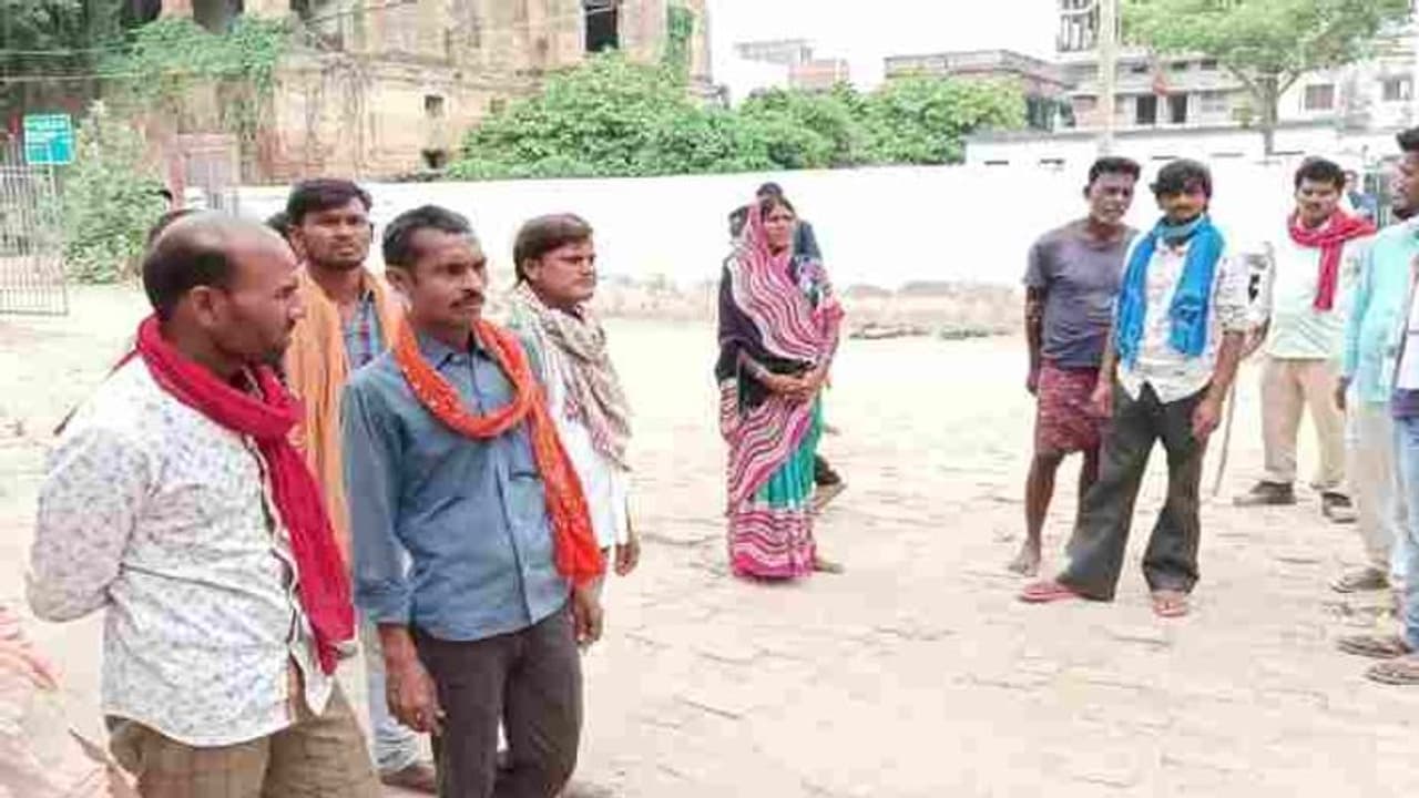 दरिंदगीः शादीशुदा महिला से रेप की कोशिश, विरोध करने पर पूर्व प्रेमी ने आठ बार चाकू से गोदा, फिर... दरिंदगीः शादीशुदा महिला से रेप की कोशिश, विरोध करने पर पूर्व प्रेमी ने आठ बार चाकू से गोदा, फिर...