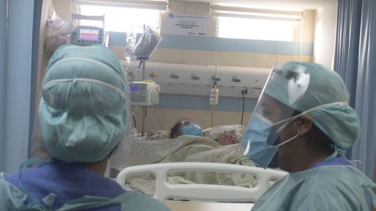 பிரபல நடிகருக்கு 'கொரோனா'..! திரையுலகினர் மத்தியில் பரபரப்பு! பிரபல நடிகருக்கு 'கொரோனா'..! திரையுலகினர் மத்தியில் பரபரப்பு!