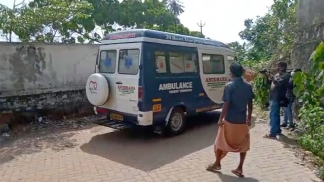 പട്ടിമറ്റത്ത് മധ്യവയസ്കന്‍റെ മൃതദേഹം കത്തിക്കരിഞ്ഞ നിലയിൽ; കൊലപാതകമെന്ന് പൊലീസ്