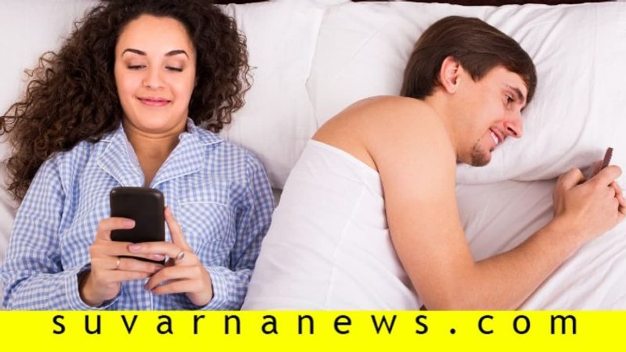 ಸಂಬಂಧ ಕೆಡಿಸುವ ಫುಬ್ಬಿಂಗ್ ಎಂಬ ಹೊಸ ಚಟ ಸಂಬಂಧ ಕೆಡಿಸುವ ಫುಬ್ಬಿಂಗ್ ಎಂಬ ಹೊಸ ಚಟ