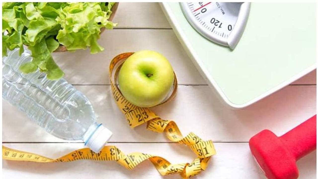 വണ്ണം കുറയ്ക്കുന്നത് അത്ര പ്രയാസമുള്ള കാര്യമല്ല ; ഏഴ് കാര്യങ്ങൾ ശ്രദ്ധിച്ചാൽ മതി വണ്ണം കുറയ്ക്കുന്നത് അത്ര പ്രയാസമുള്ള കാര്യമല്ല ; ഏഴ് കാര്യങ്ങൾ ശ്രദ്ധിച്ചാൽ മതി