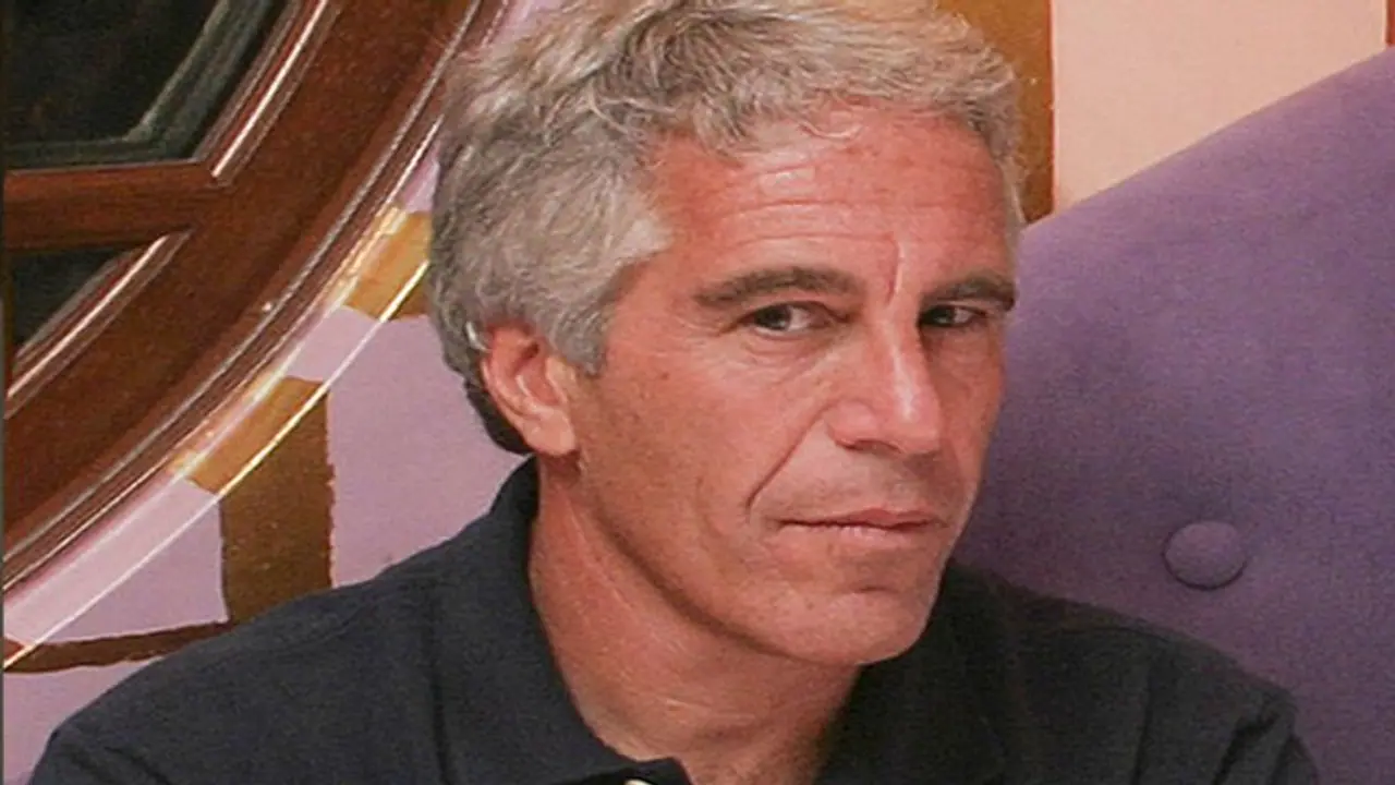 Jeffrey Epstein Case: Survivor makes chilling revelations about Sex Scandal, Many celebrities in soup Jeffrey Epstein Case: Survivor makes chilling revelations about Sex Scandal, Many celebrities in soup