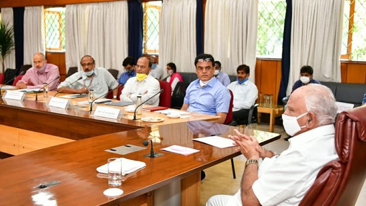 ಬೇಸಿಗೆ ರಜೆ ರದ್ದು ಸೇರಿದಂತೆ ಉನ್ನತ ಶಿಕ್ಷಣ ಇಲಾಖೆಯ ಸಭೆಯಲ್ಲಿ ವಿವಿಧ ಮಹತ್ವದ ಚರ್ಚೆಗಳು ಬೇಸಿಗೆ ರಜೆ ರದ್ದು ಸೇರಿದಂತೆ ಉನ್ನತ ಶಿಕ್ಷಣ ಇಲಾಖೆಯ ಸಭೆಯಲ್ಲಿ ವಿವಿಧ ಮಹತ್ವದ ಚರ್ಚೆಗಳು