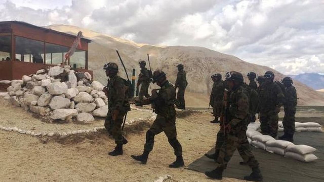 चीनी सैनिकों के साथ संघर्ष में 20 भारतीय जवान शहीद, 45 चीनी सैनिकों के हताहत होने की खबर