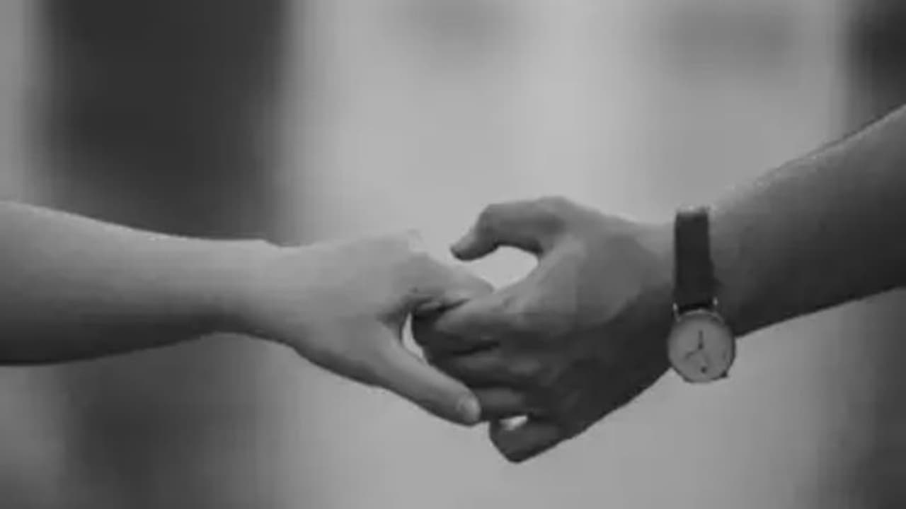 Udupi: Married woman in quarantine elopes with lover; police track down duo