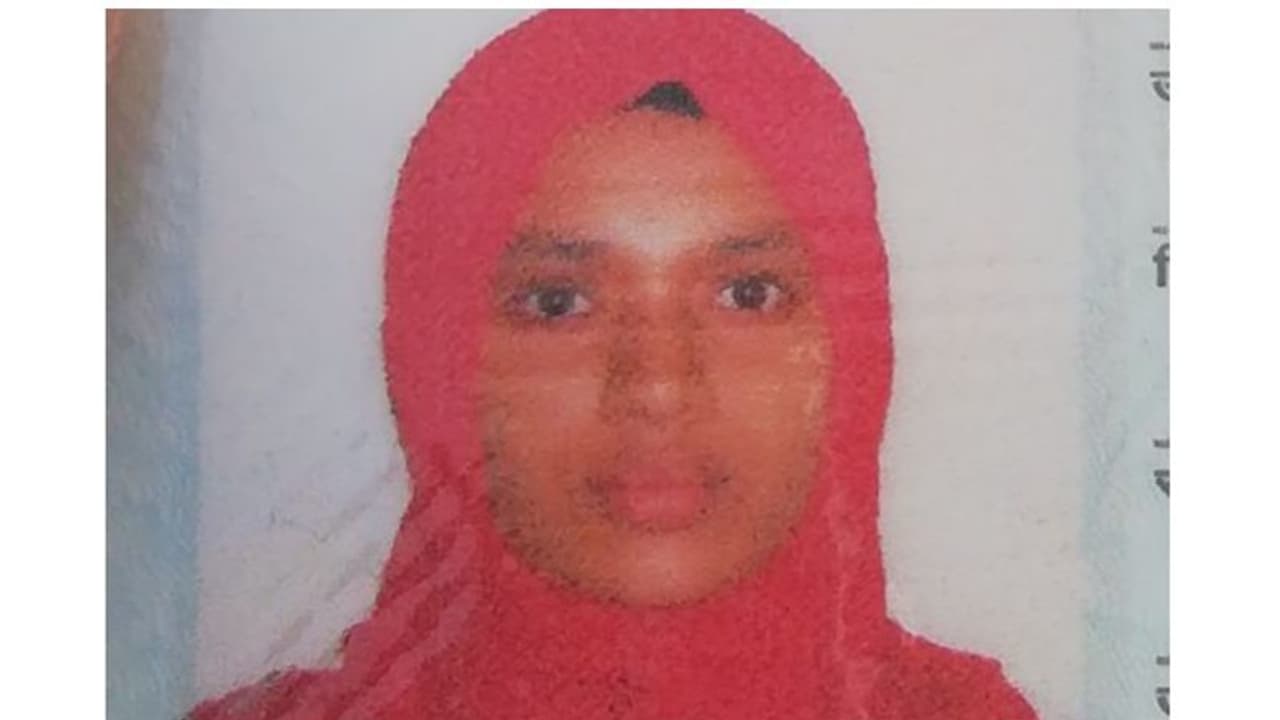 നാട്ടിലേക്ക് മടങ്ങാൻ കാത്തിരുന്ന ഗർഭിണിയായ പ്രവാസി മലയാളി യുവതി മരിച്ചു നാട്ടിലേക്ക് മടങ്ങാൻ കാത്തിരുന്ന ഗർഭിണിയായ പ്രവാസി മലയാളി യുവതി മരിച്ചു