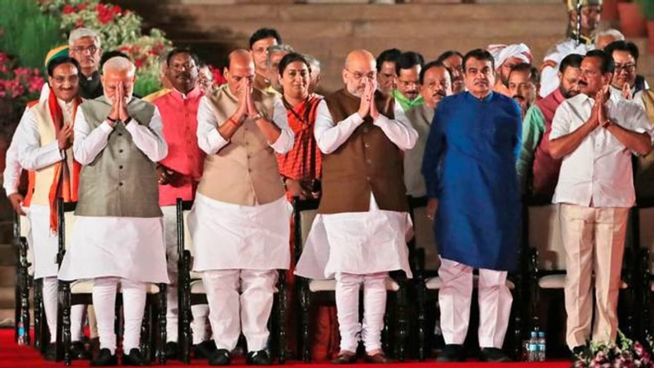 രണ്ടാം മോദി സർക്കാരിന്റെ ഒന്നാം വാർഷികം നാളെ, വെല്ലുവിളിയായി കൊവിഡും, ചൈന തർക്കവും രണ്ടാം മോദി സർക്കാരിന്റെ ഒന്നാം വാർഷികം നാളെ, വെല്ലുവിളിയായി കൊവിഡും, ചൈന തർക്കവും