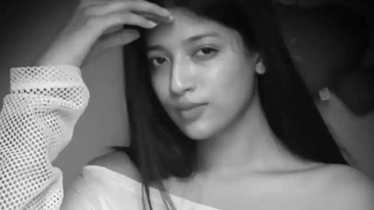 'বিশ্বাসই হচ্ছে না এত কম বয়সে মেয়েটা চলে গেল', পথদুর্ঘটনায় মৃত্যু জনপ্রিয় টেলি অভিনেত্রীর 'বিশ্বাসই হচ্ছে না এত কম বয়সে মেয়েটা চলে গেল', পথদুর্ঘটনায় মৃত্যু জনপ্রিয় টেলি অভিনেত্রীর